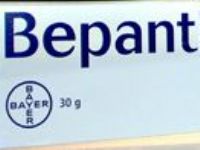 bepanthol es la unica crema recomendada para cuidar tu nuevo tatuaje
