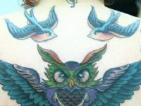 TATUAJE BUHO MAS PAJAROS