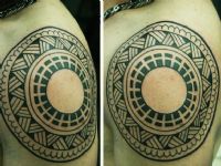 maori-polinesio-circulo-circle-brazo-tattoo-tatuaje-amor-de-madre-zamora