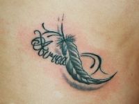 infinito-pluma-feather-nombre-name-tattoo-tatuaje-amor-de-madre-zamora
