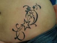 TATUAJE ESTRELLAS EN CADERA II