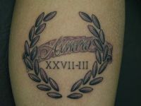 TATUAJE NOMBRE Y FECHA CON LEYENDA...