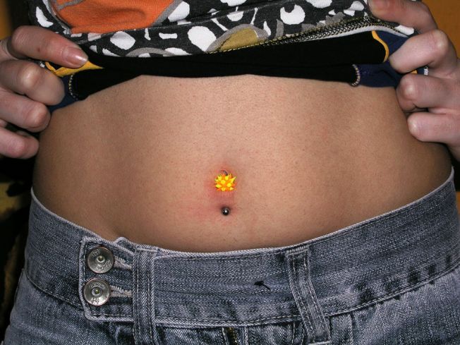 PIERCING OMBLIGO