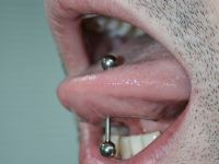 PIERCING LENGUA