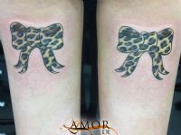 Lazos-ties-pienas-legs-color-colortattoo-tattoo-tatuaje-amor-de-madre-zamora