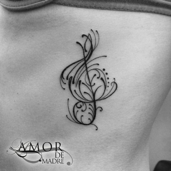 Clave-sol-musica-music-tattoo-tatuaje-amor-de-madre-zamora