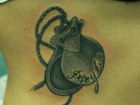 Pepe-luz-castauelas-musica-instrumento-tattoo-tatuaje-amor-de-madre-zamora